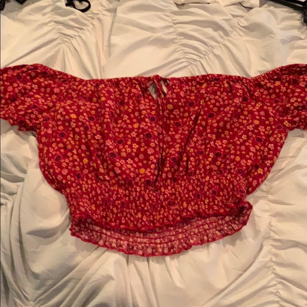 Crop top
